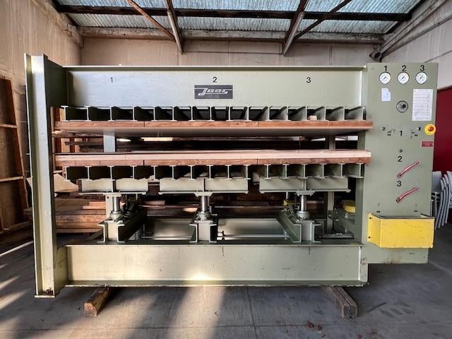 hydraulische vlakpers JOOS, Ophalen