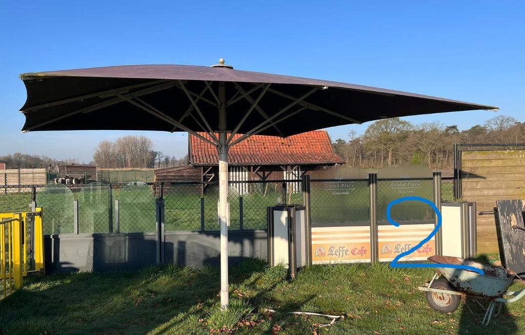 Parasol 4x4 zwart horeca kwaliteit, Ophalen