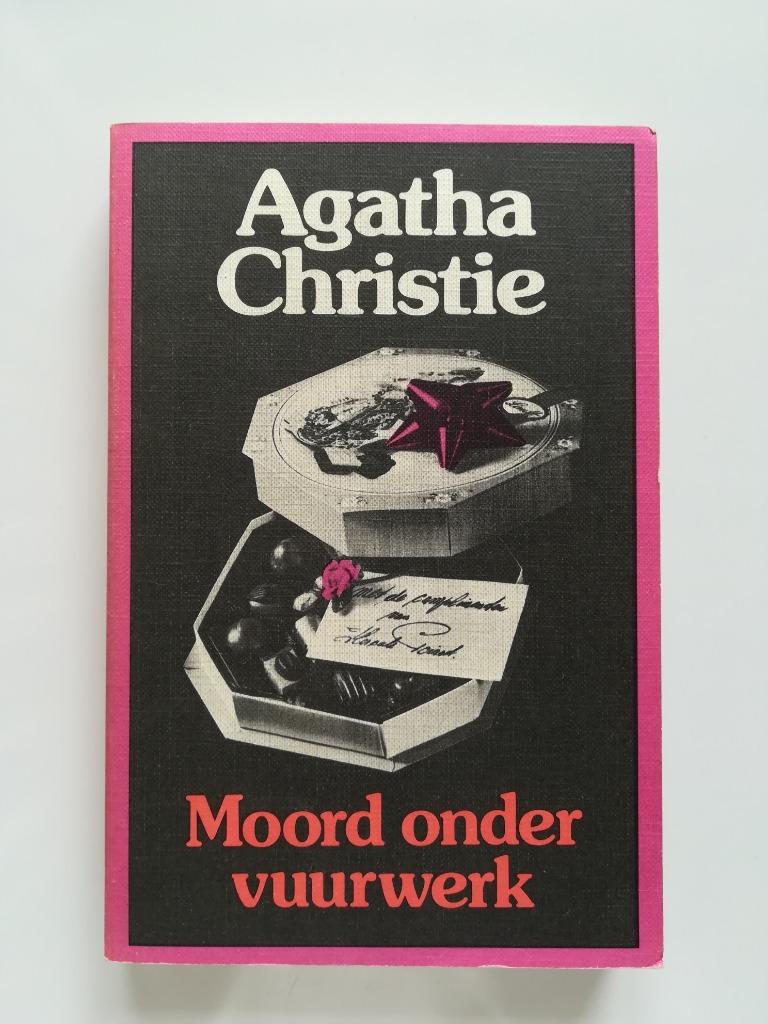 Moord onder vuurwerk (Agatha Christie), Boeken, Ophalen of Verzenden, Agatha Christie