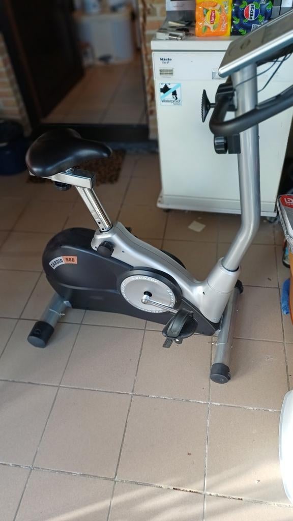 Hometrainer Dunlop Cardio 900, Sport en Fitness, Ophalen, Hometrainer