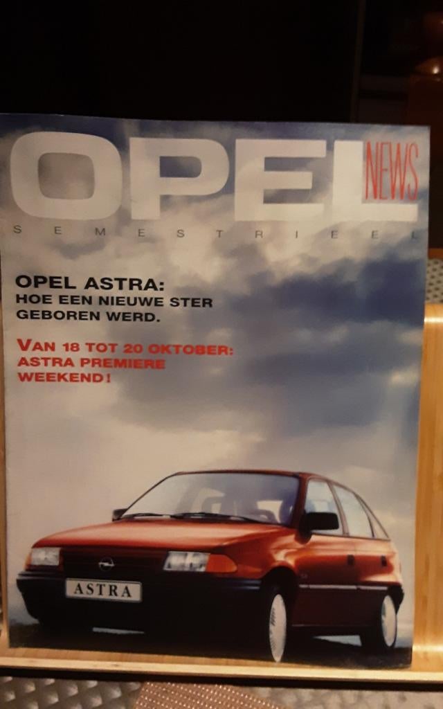 Opel astra brochure, Boeken, Auto's | Folders en Tijdschriften, Ophalen of Verzenden, Zo goed als nieuw, Opel