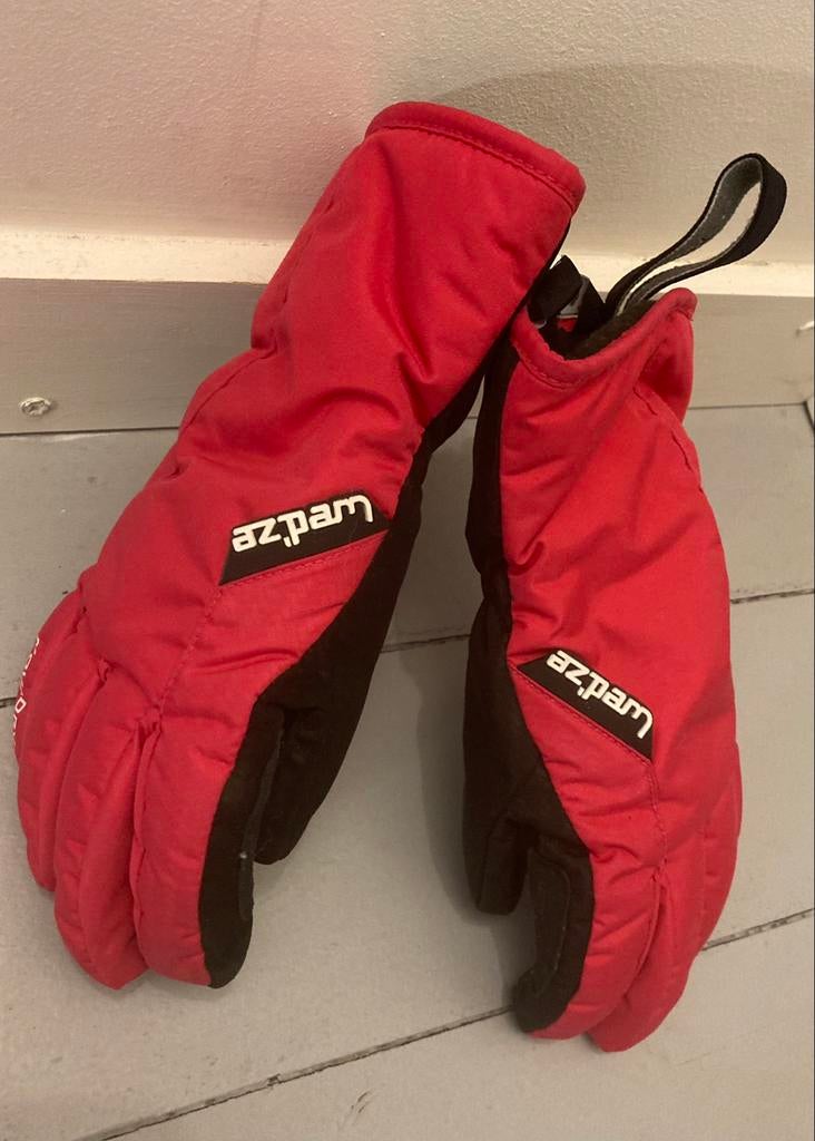 Fuchsia en zwarte ski meisjeshandschoenen maat 5-7 jaar, Gebruikt
