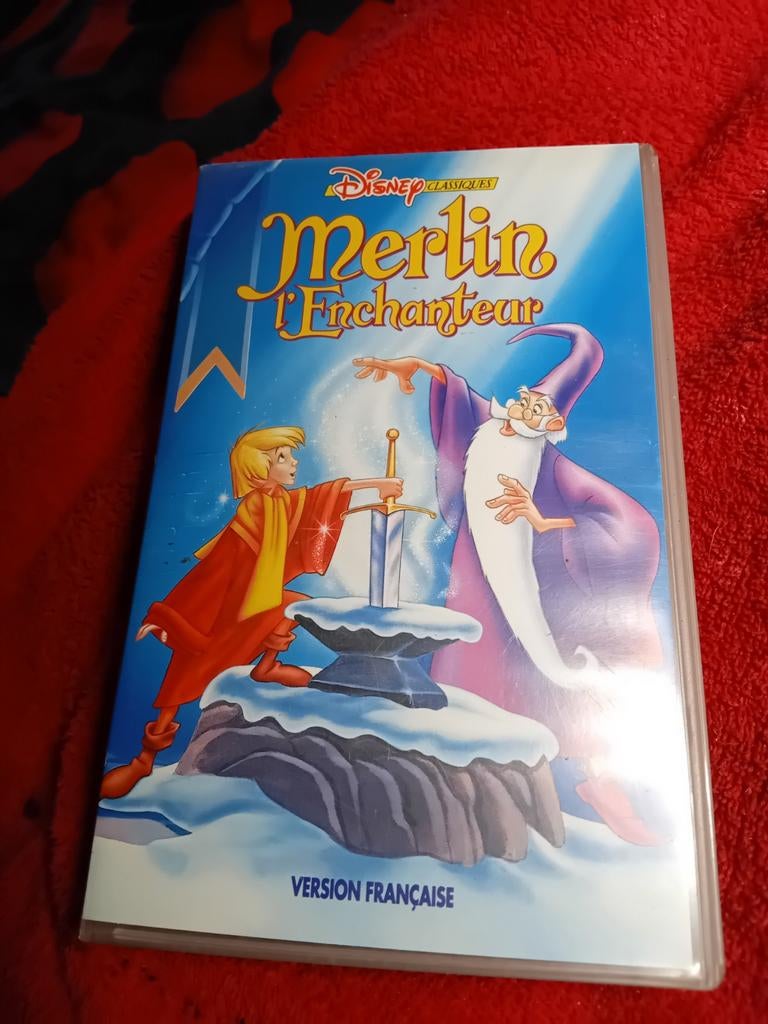 Cassette VHS Originale "Merlin l'enchanteur", Tous les âges, Enlèvement ou Envoi, Utilisé, Autres genres