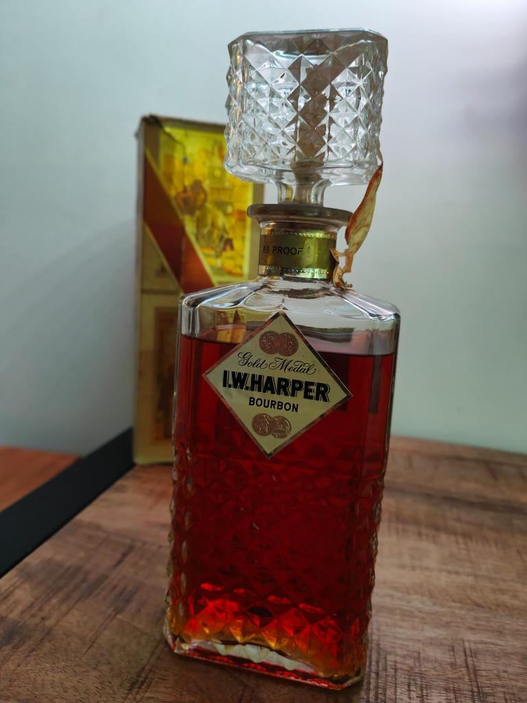 I.W. Harper Gold Medal Decanter 1960 - 86 Proof (43%) Whisky, Overige gebieden, Overige typen, Nieuw, Ophalen of Verzenden