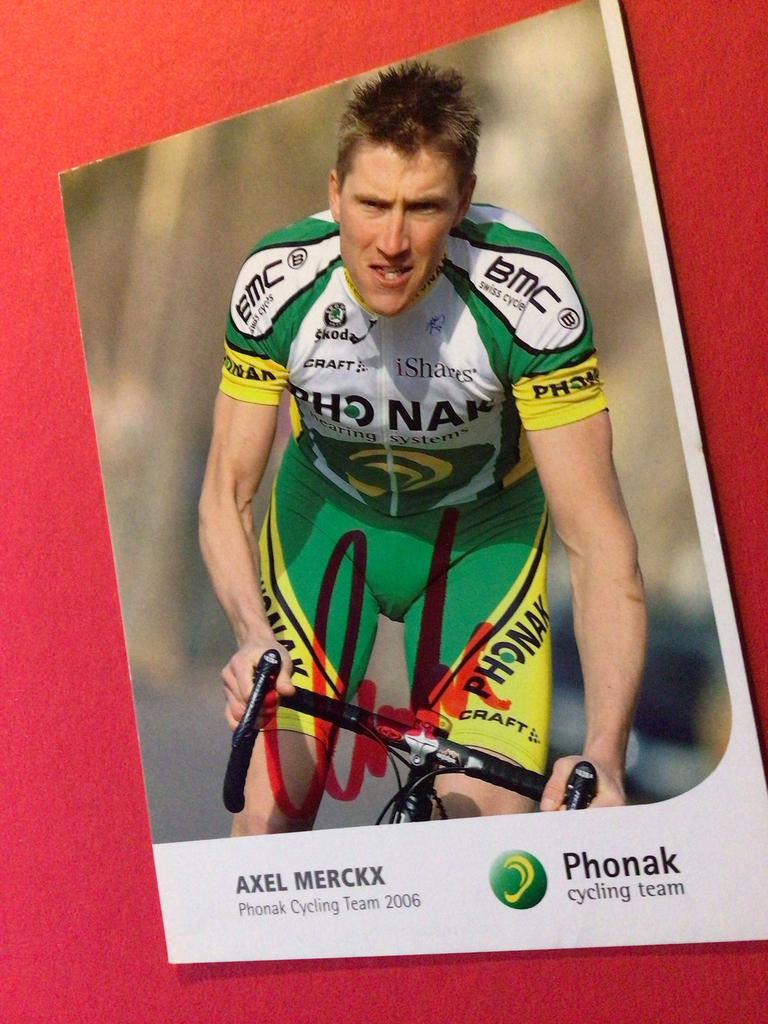 wielerkaart 2006 team phonak axel merckx signe, Envoi, Comme neuf