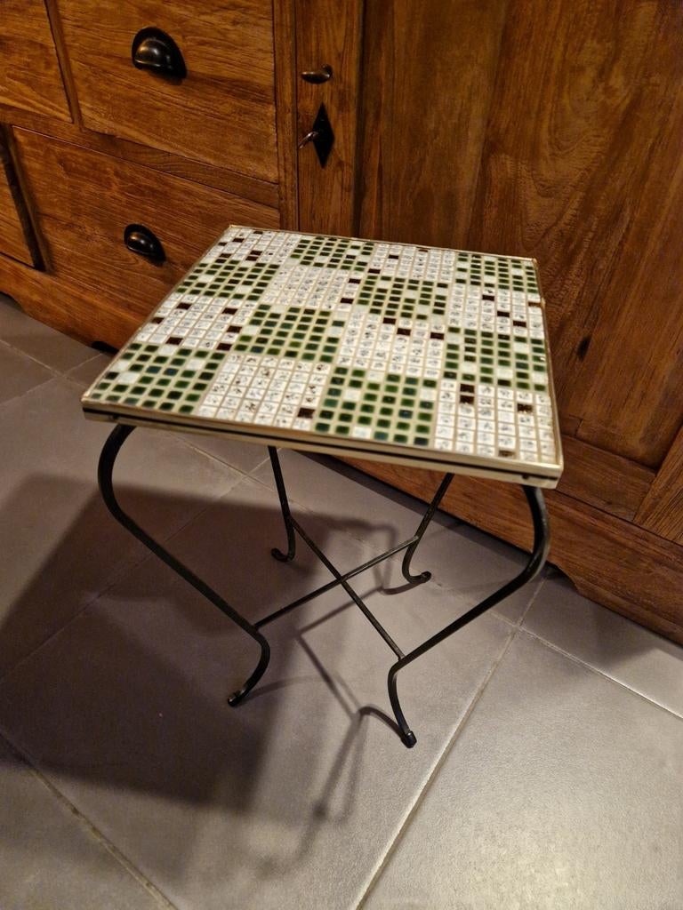 Vintage metalen bijzettafel met mozaïek tegels, Ophalen of Verzenden