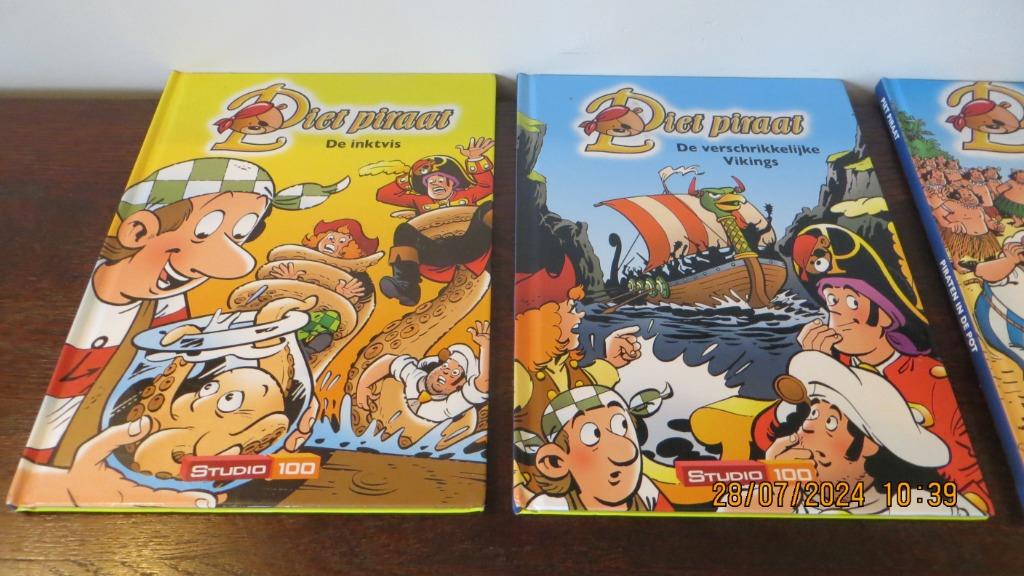 DRIE Piet Piraat jeugdboeken, Ophalen of Verzenden, Zo goed als nieuw, Studio 100, Fictie algemeen