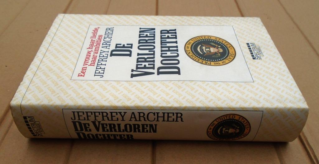 De Verloren Dochter - 1983 - Jeffrey Archer (°1940), Boeken, Europa overig, Jeffrey Archer (°1940), Ophalen of Verzenden, Zo goed als nieuw