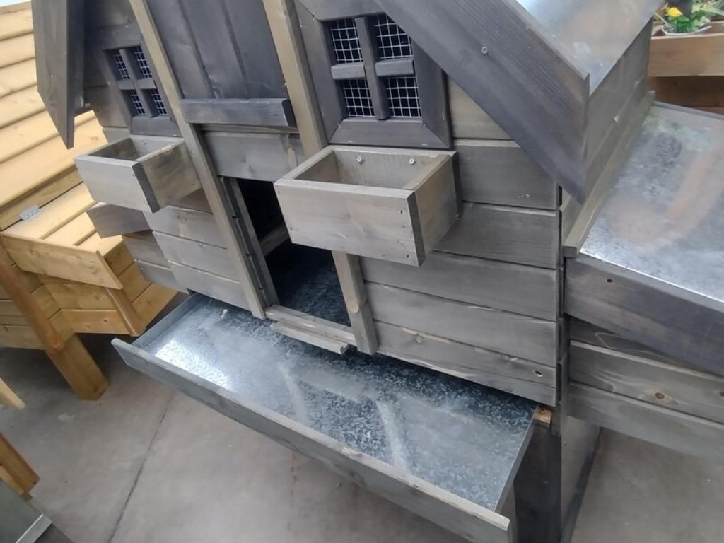 Kippenhok Bavaria 10 met metalen dak voor kippen - legkippen, Ophalen of Verzenden, Nieuw, Kippenhok of Kippenren