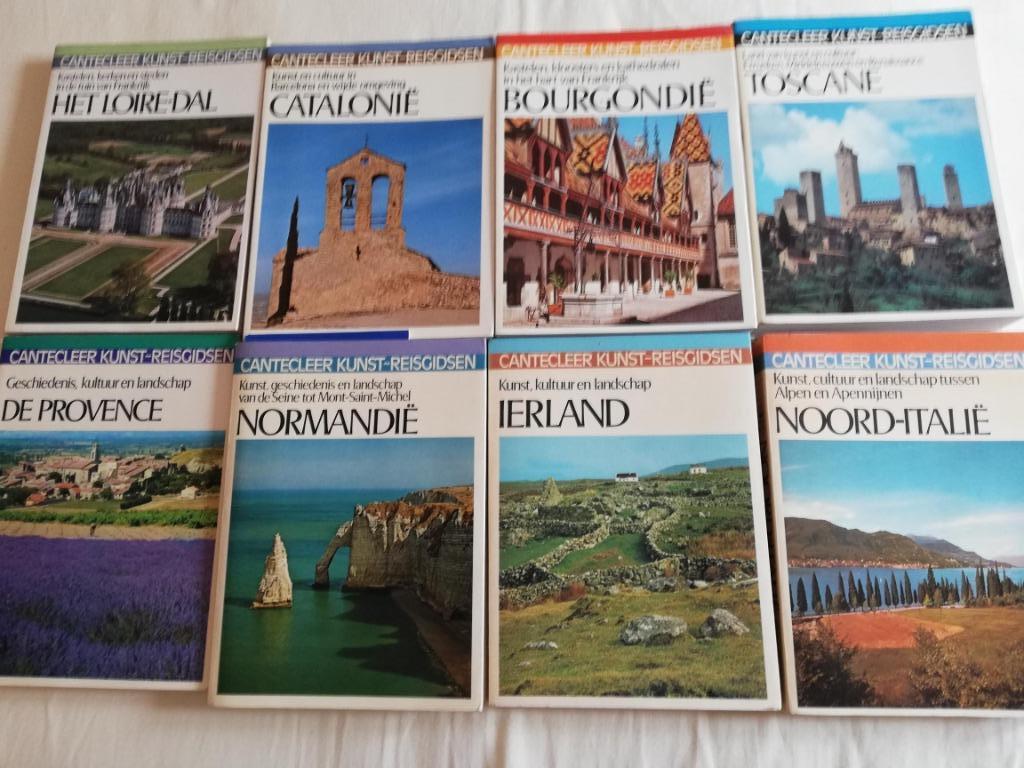 5  CANTECLEER KUNST REISGIDSEN jaren 70 - 80 bundel of appa, Livres, Guides touristiques, Utilisé, Europe, Autres marques, Enlèvement ou Envoi