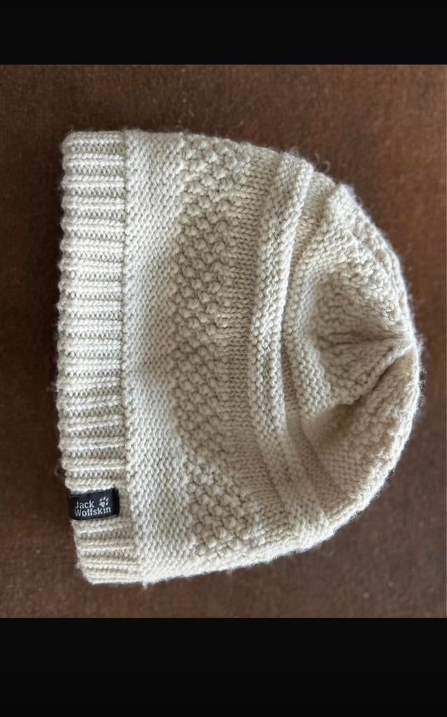 Warme muts Jack-wolfskin met sjaal,, Ophalen, Zo goed als nieuw