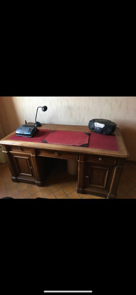 Bureau de notaire, Enlèvement, Utilisé
