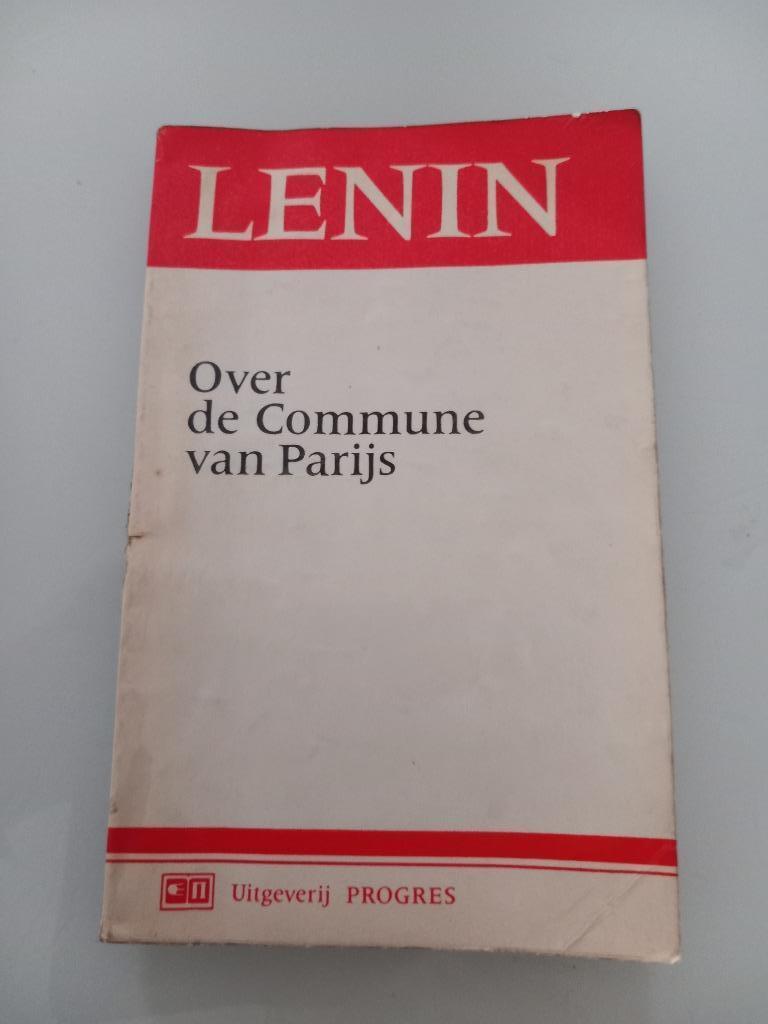 Boek Lenin Over de commune van Parijs Politiek Rusland, Boeken, Ophalen of Verzenden, Politiek en Staatkunde, Lenin