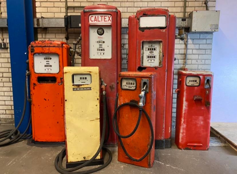 GEVRAAGD OUDE BENZINEPOMP DIESELPOMP BENZINE DIESEL POMPEN, Enlèvement