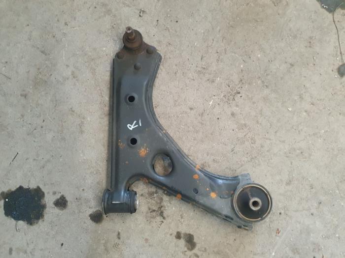 Bras de suspension avant droit d'un Opel Corsa, Enlèvement ou Envoi, 3 mois de garantie, Utilisé, Opel