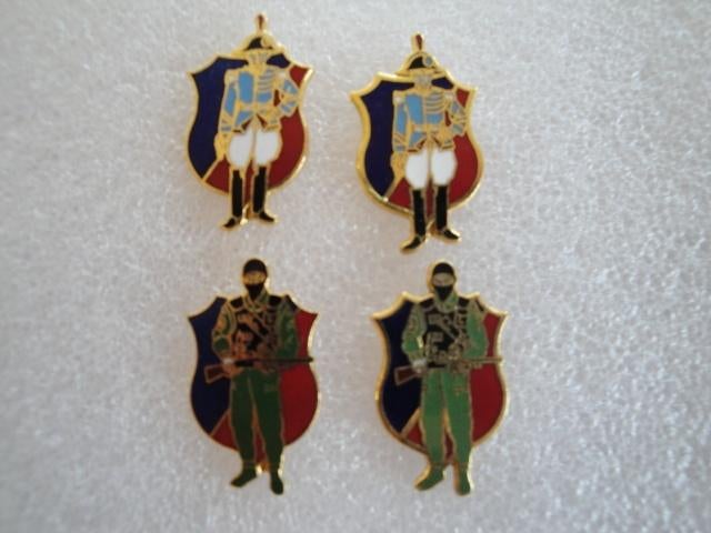 Pin's Gendarmerie, Collections, Enlèvement ou Envoi