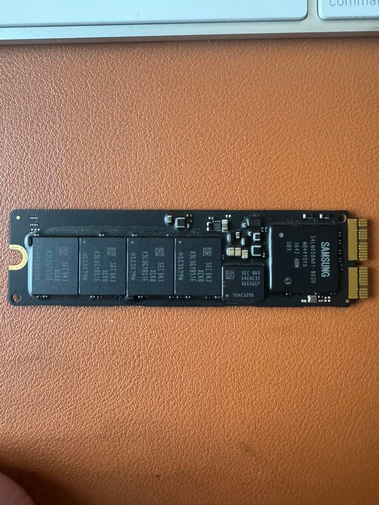 Samsung SSD 128gb  MZ-JPV128S/04A Macbook pro 2015 13’’, Ophalen, Intern, Gebruikt, SSD