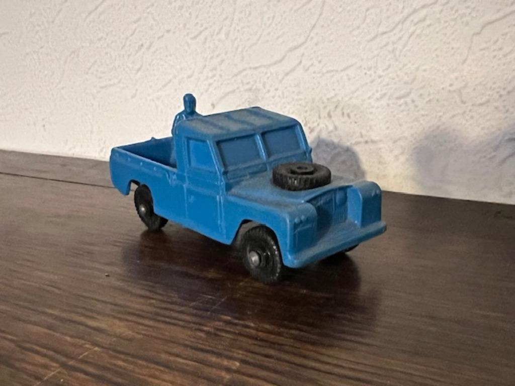 miniatuur auto Laerdal Norway 23 Land Rover 109 WB 1969, Ophalen