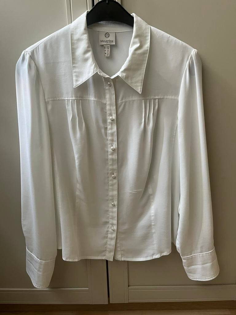 Mayerline T46 blouse met parelknopen, Zo goed als nieuw