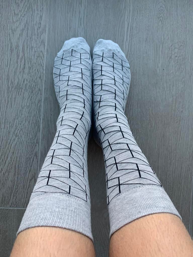 Happy Socks gris taille 41-46, Vêtements | Hommes, Chaussettes & Bas, Enlèvement ou Envoi, Autres couleurs, Comme neuf, Taille 43 à 46