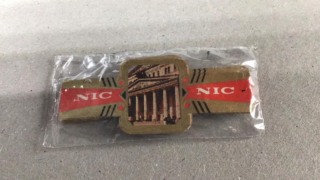 Nic sigarenbandjes, Ophalen of Verzenden, Zo goed als nieuw, Sigarenbandjes