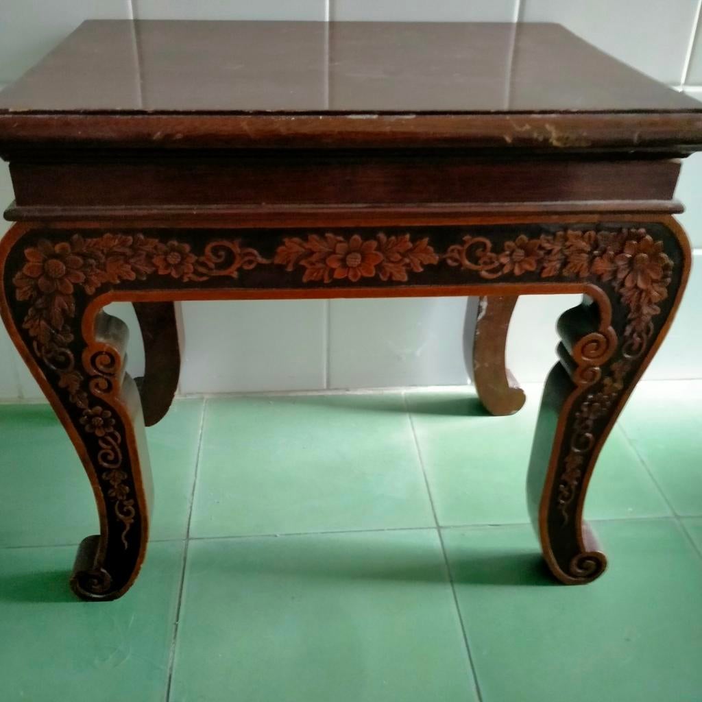 Tabouret oriental, Enlèvement