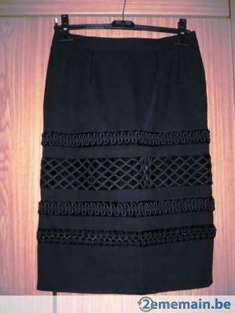 Jupe noire haute couture Guy Laroche Vintage, Gedragen, Maat 36 (S), Zwart, Onder de knie