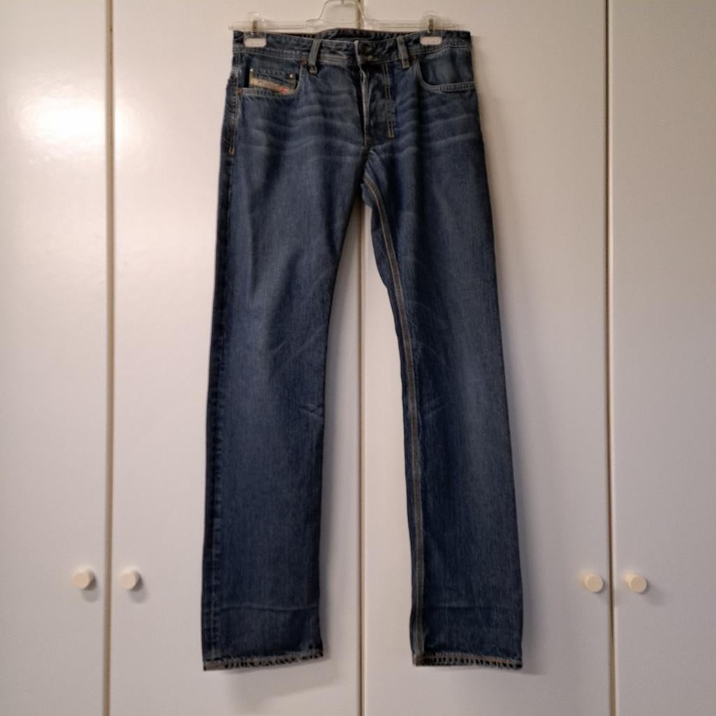 Diesel jeans W32 L34 .Nieuw, Kleding | Heren, Spijkerbroeken en Jeans, Ophalen of Verzenden