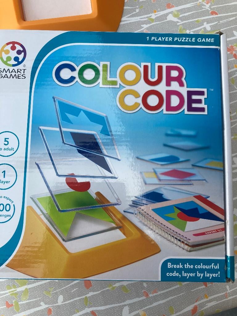 Smart Games - Colour Code - originele doos, Ophalen of Verzenden, Zo goed als nieuw, Puzzelen