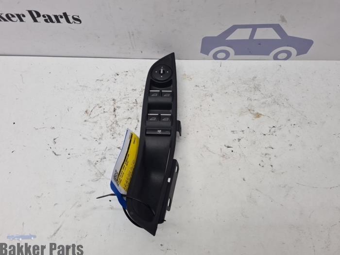 Commutateur vitre électrique d'un Ford Focus, -, -, 3 mois de garantie, -