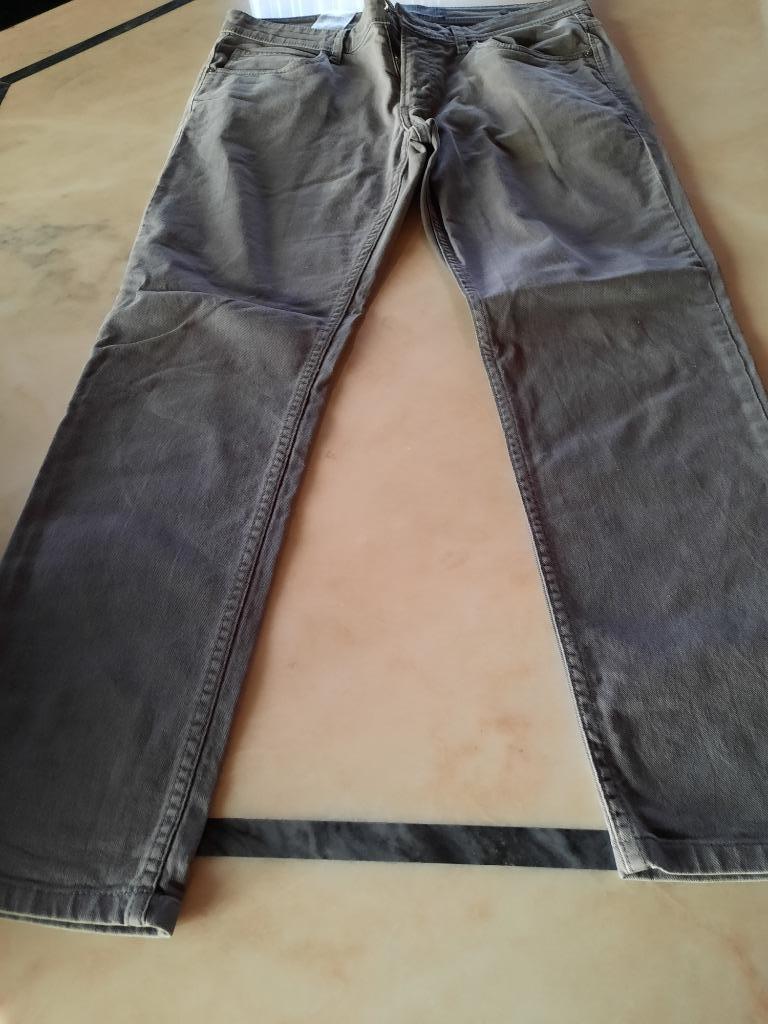 Grijze heren jeansbroek in goede staat, Vêtements | Hommes, Pantalons, Gris, Angelo Litrico, Porté, Enlèvement