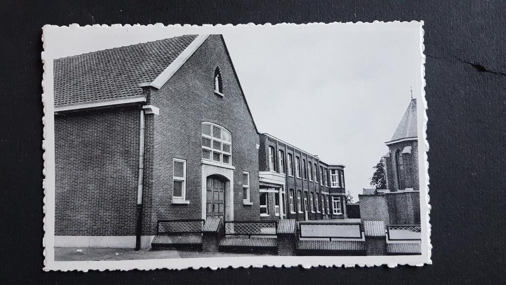 Postkaart Sint-Lenaarts Brecht School met St-Lutgardiszaal, Verzamelen, Postkaarten | België, Gelopen, Antwerpen, 1940 tot 1960