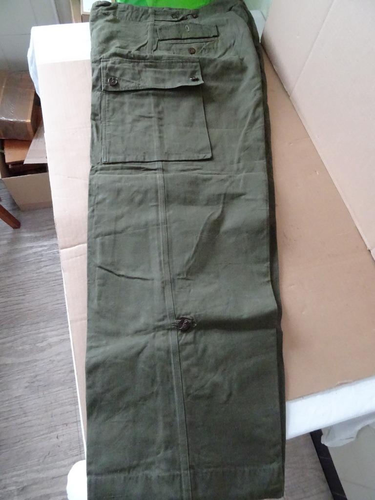 Pantalon militaire vintage pantalon militaire hiver 78x80, Enlèvement ou Envoi, Armée de terre, Vêtements ou Chaussures