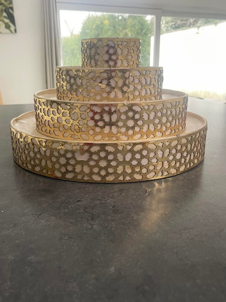 Decoratieve taartvorm-etagère, Ophalen, Gebruikt