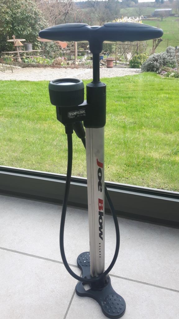 pompe sur pied pour vélo, Ophalen, Zo goed als nieuw
