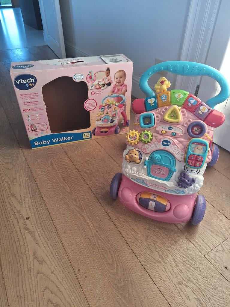 VTech baby walker roze, loopwagen, Ophalen of Verzenden, Zo goed als nieuw, 6 maanden tot 2 jaar