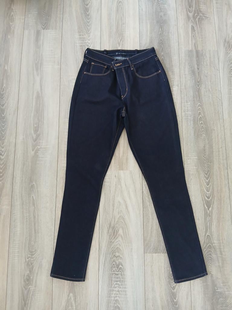 Levi's skinny high waste 31, Kleding | Dames, Maat 38/40 (M), Blauw, Ophalen of Verzenden, Zo goed als nieuw
