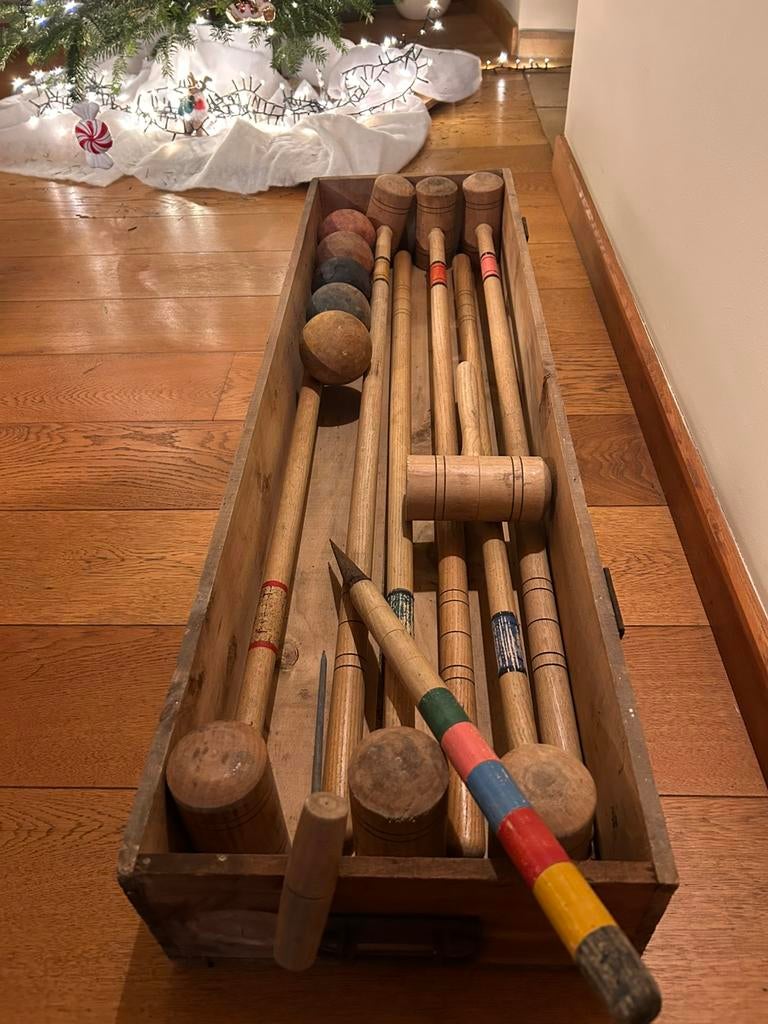 Jeu de croquet ancien, Enlèvement