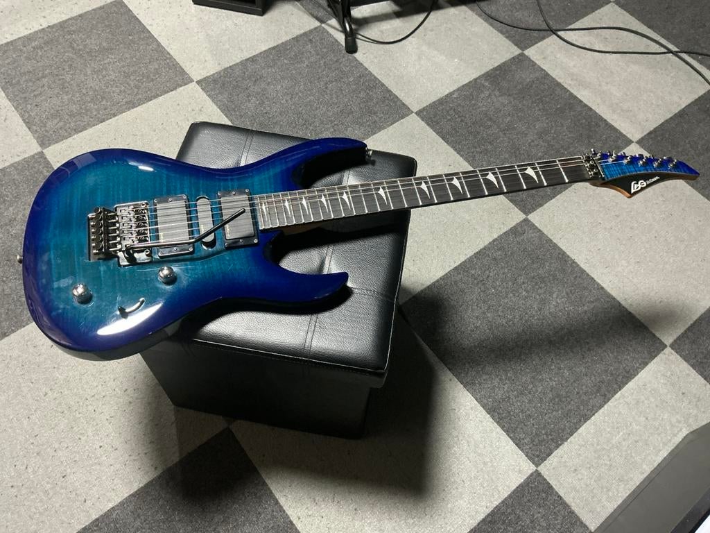 LAG arkane af200, Ophalen of Verzenden, Gebruikt, Solid body, Overige merken