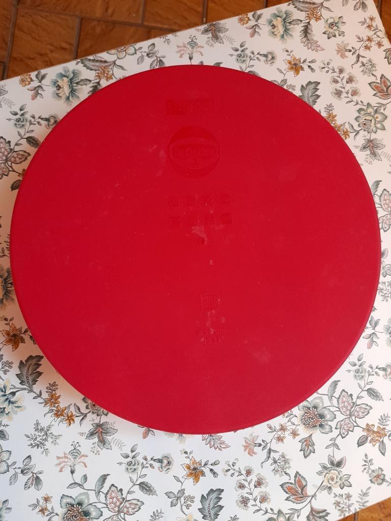Dr. Oetker - Moule rond à gâteaux en silicone rouge 26x4,5cm, Enlèvement, Comme neuf, Gâteaux et Tartes, Moule