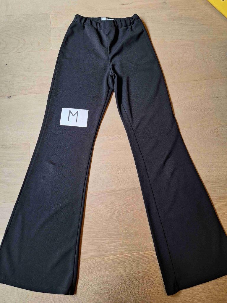 L&L zwarte broek mt M, Maat 38/40 (M), Lola & Liza, Zwart, Ophalen of Verzenden