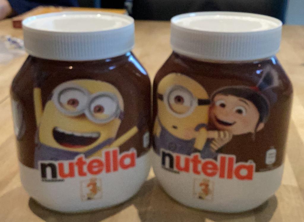 2 Nutella potten (leeg) 825 gram, Minions, Verzamelen, Ophalen, Gebruikt