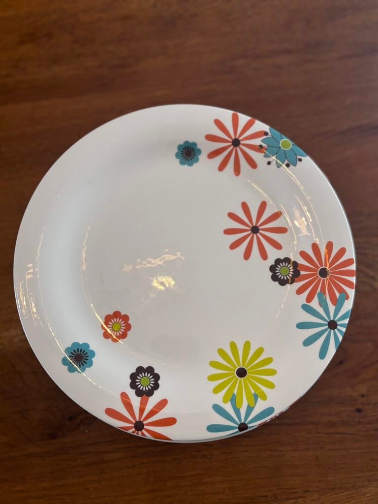 6 grote borden, Enlèvement, Assiettes(s)