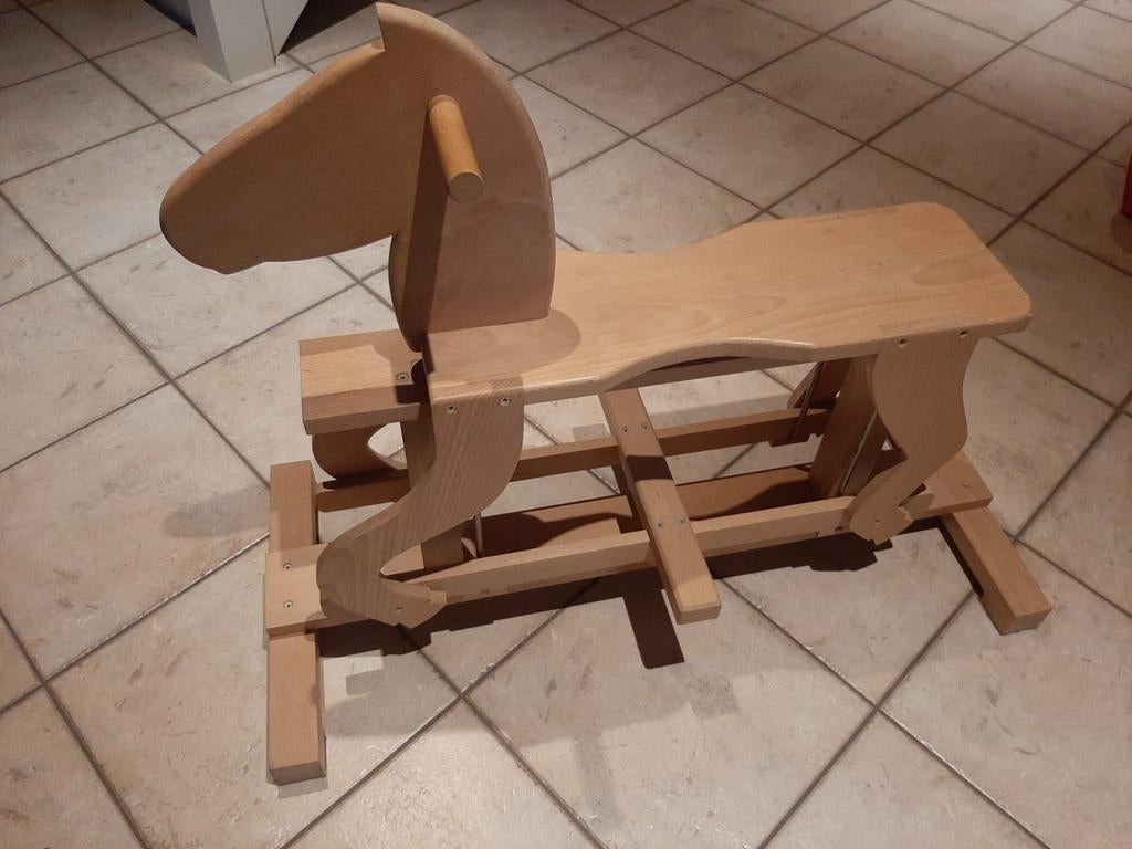 Met de hand  gemaakt  houten  paard, Ophalen, Zo goed als nieuw