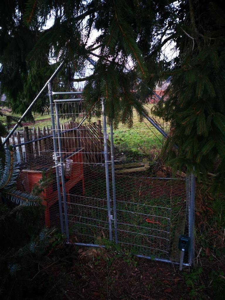 Enclos pour poules ou lapin, Enlèvement