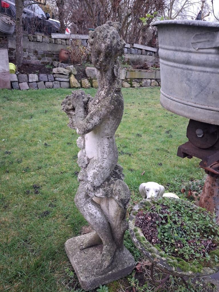 Tuindecoratie,  Tuinbeeld, vintage beeld van een vrouw., Tuin en Terras, Ophalen, Zo goed als nieuw