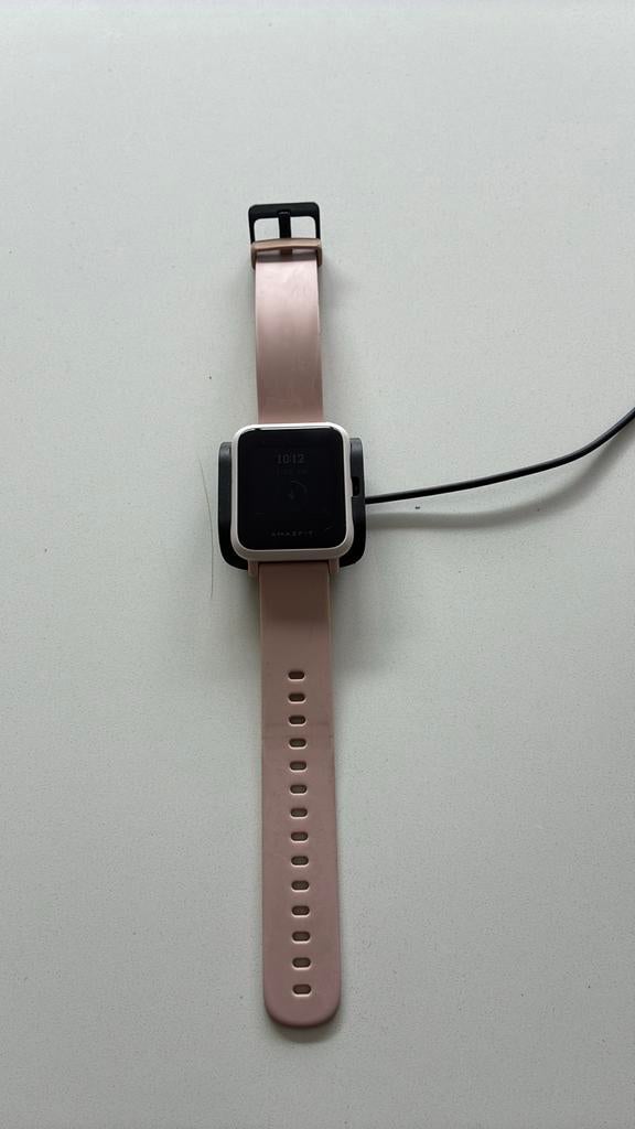 Smartwatch Amazfit, Handtassen en Accessoires, Smartwatches, Ophalen of Verzenden, Gebruikt, Roze, Amazfit
