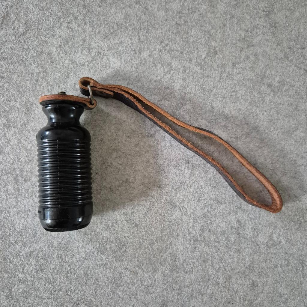Vintage grip voor camera, in harde kunststof Minette, Enlèvement ou Envoi