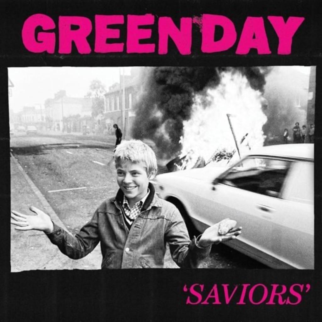 Green Day - Saviors cd, Cd's en Dvd's, Cd's | Rock, Zo goed als nieuw, Poprock, Ophalen of Verzenden