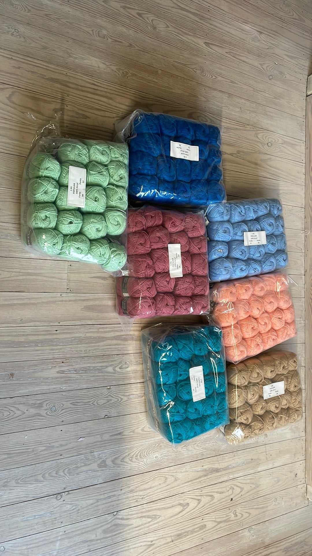Laine tricotée ou crochetée, Enlèvement, Neuf